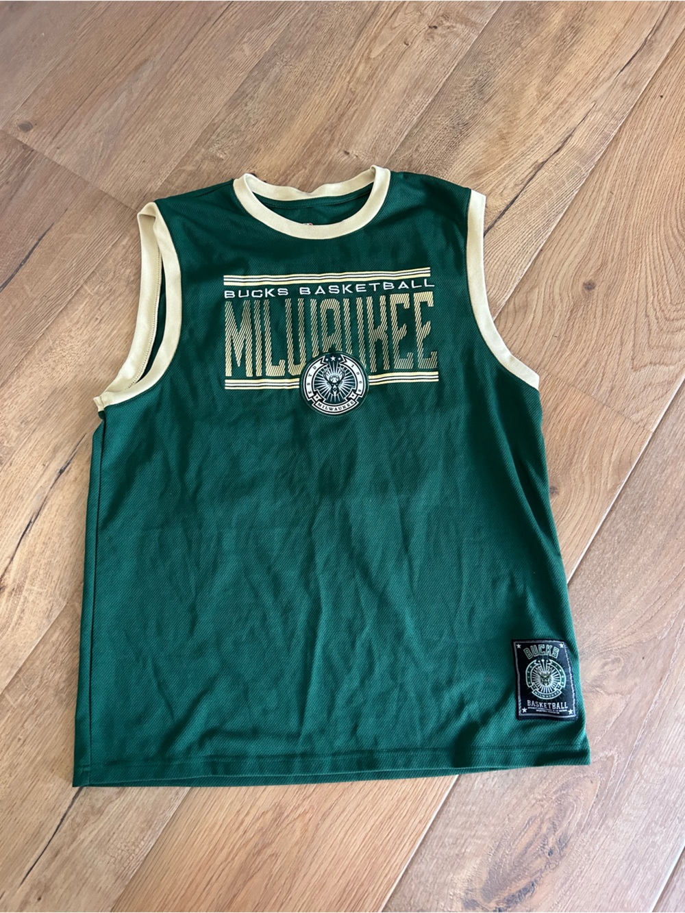 Milwaukee Bucks Green Basketball Jersey